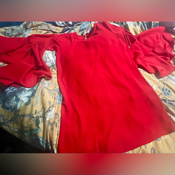 Cute RED mini dress with flowing sleeves. Size L - Picture 8 of 8